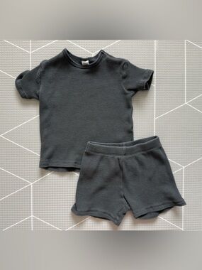 H&M|Baby boy organic cotton matching set,waffle knit tee & Short Set•••Gray,18M
